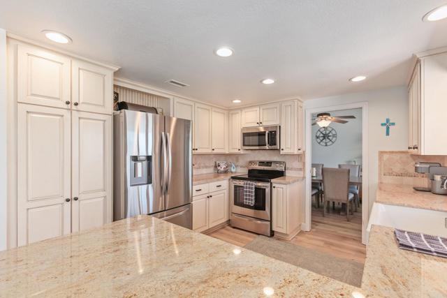 Detail Gallery Image 15 of 43 For 18818 Los Hermanos Ranch Road, Valley Center,  CA 92082 - 3 Beds | 2/1 Baths