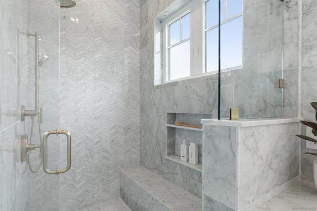 462 Westbourne Street, La Jolla CA: https://media.crmls.org/mediaz/94e1308c-2459-4a66-b004-427c4b0b48e9.jpg