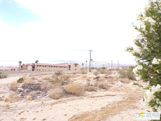 0 Miracle Hill Road, Desert Hot Springs CA: https://media.crmls.org/mediaz/94e1682c-604e-4c02-baa4-2b1d7ae0682a.jpg
