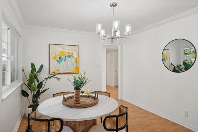 1284 Mandarin Drive, Sunnyvale CA: https://media.crmls.org/mediaz/94e187ba-33b1-4e80-b800-a45b8b32a9c8.jpg