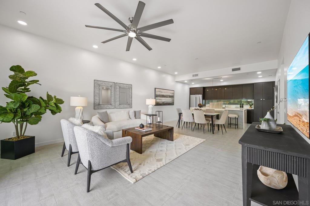 307 Upas St - photo 2