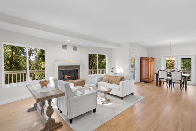 3580 Misty Lane, Aptos CA: https://media.crmls.org/mediaz/94e1b7dc-3330-47ab-abab-9219f3555460.jpg