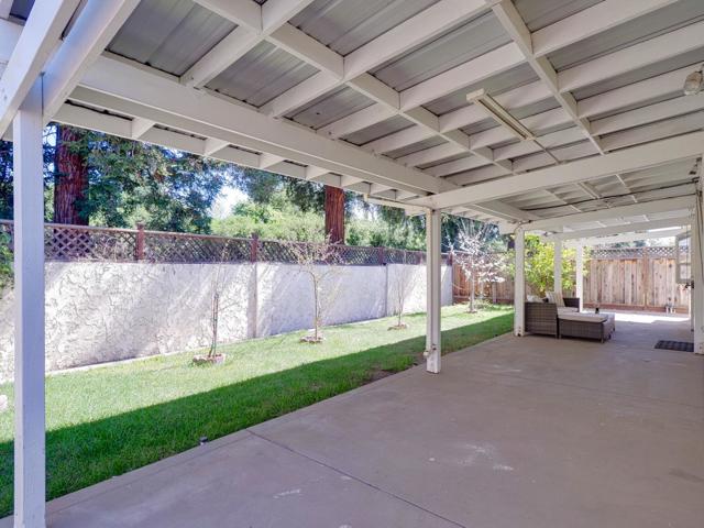 4950 Scarlett Way, San Jose CA: https://media.crmls.org/mediaz/94e1cfd6-bf81-4d88-a427-bf758fd5a421.jpg