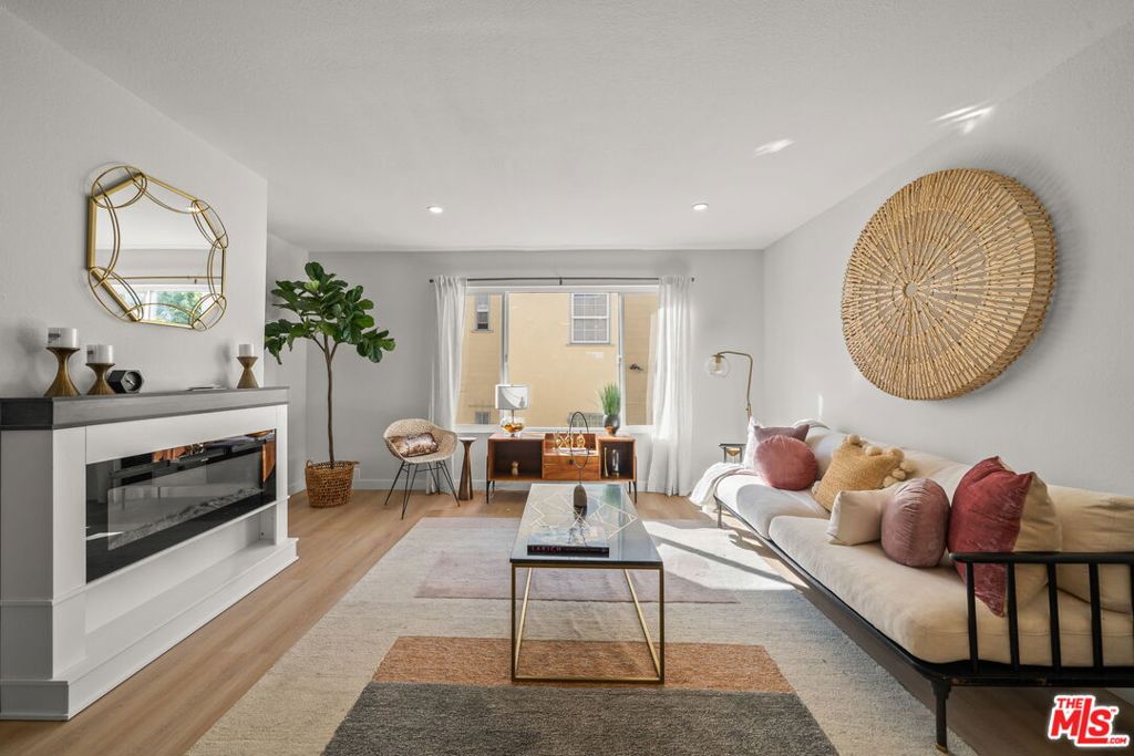 8515 Saturn Street #103