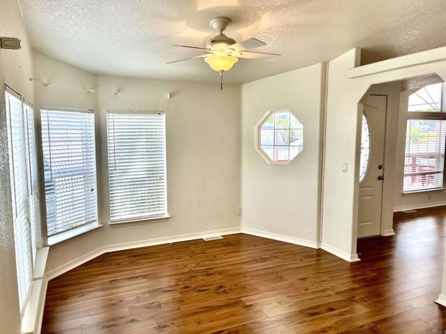 Detail Gallery Image 6 of 26 For 5115 Don Miguel Drive, Carlsbad,  CA 92010 - 2 Beds | 2 Baths