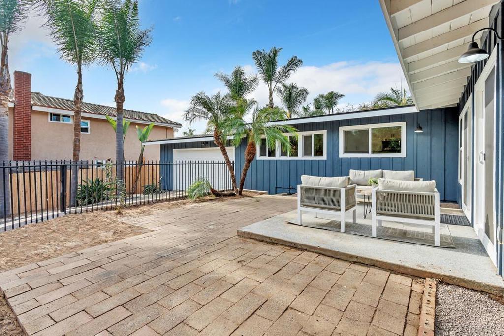 1165 Oak Drive
