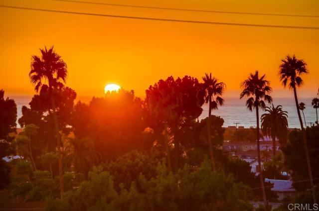 Detail Gallery Image 1 of 1 For 404 N Horne St #D-44,  Oceanside,  CA 92054 - 3 Beds | 2 Baths