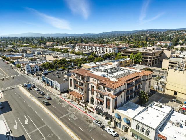 560 El Camino Real, San Carlos CA: https://media.crmls.org/mediaz/94e62b86-db50-4084-a9d9-e05f25f9cdbb.jpg