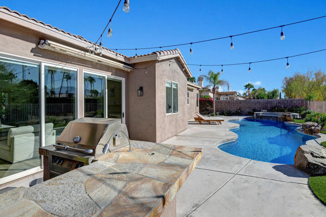 Image 37 of 40 For 43179 Corte Del Oro