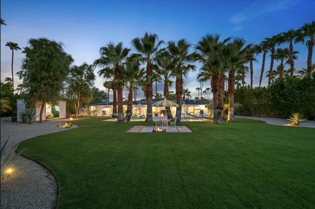 165 S Avenida Elenora, Palm Springs, CA 92262