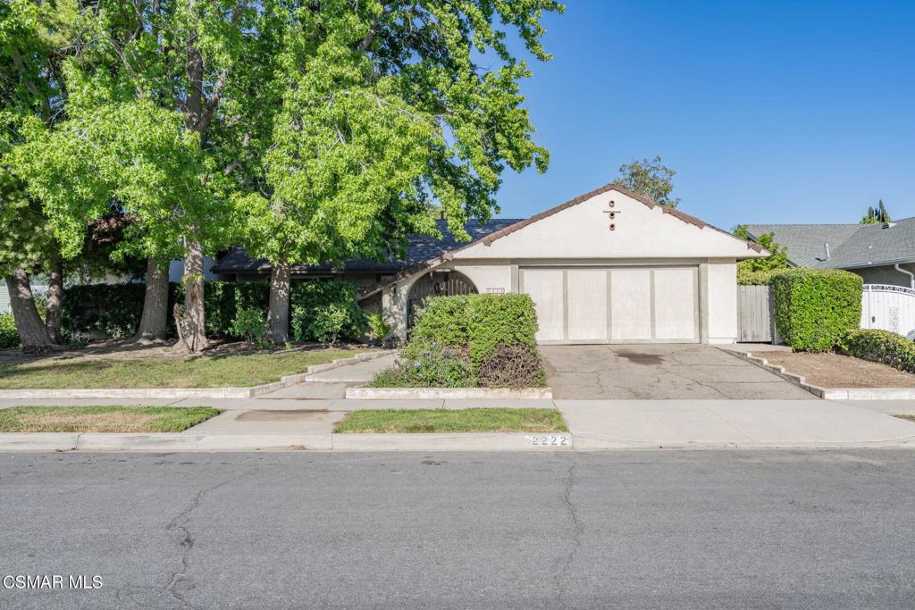 2222 Emmett Avenue
