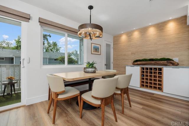 105 Mangano Circle, Encinitas CA: https://media.crmls.org/mediaz/94e8a4bf-93ec-4e90-bd3f-7cf6ca356772.jpg