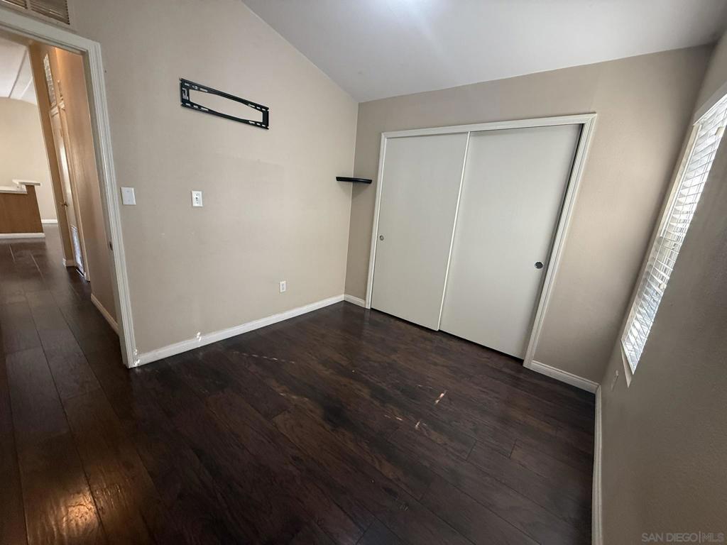 MLS #250032080SD image #18