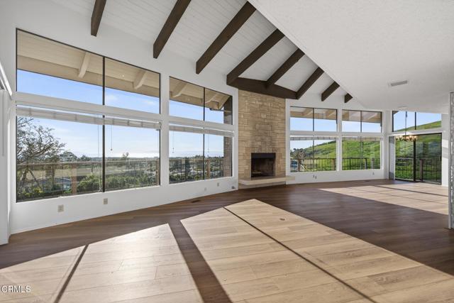 Detail Gallery Image 15 of 79 For 4149 Foothill Rd, Ventura,  CA 93003 - 4 Beds | 3 Baths