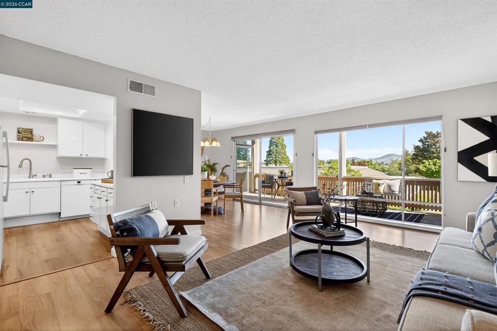 1548 Golden Rain Rd #2