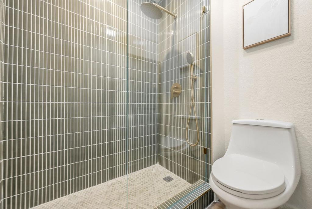 7954 Mission Center - photo 15