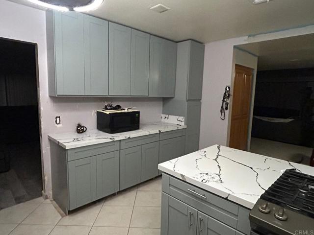 Detail Gallery Image 12 of 15 For 1131 Dehesa Ranch Rd, El Cajon,  CA 92019 - 3 Beds | 2 Baths