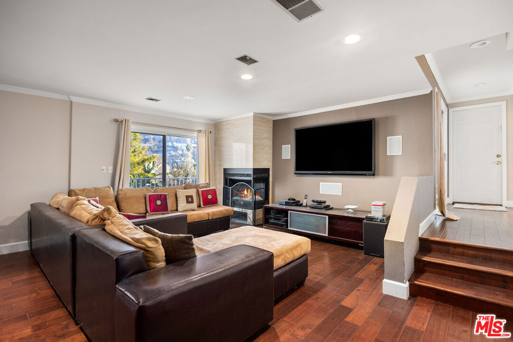 3511 Berry DriveStudio City img 18
