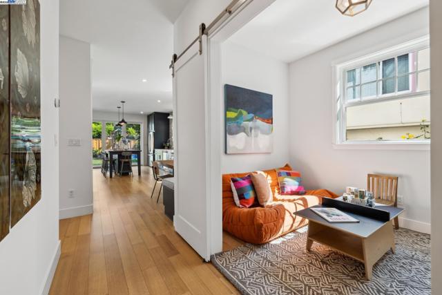 5472 KALES AVENUE, Oakland CA: https://media.crmls.org/mediaz/94ee2c63-caad-4bf0-8669-f4c4fb2605aa.jpg