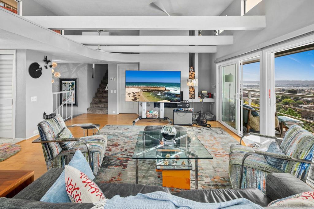 MLS #250032243SD image #5