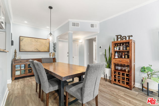 2 Bed Home for Sale in Los Angeles, California