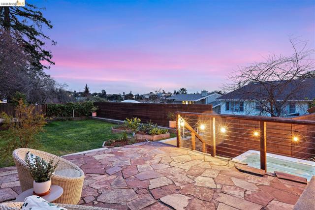 Image 30 of 58 For 685 Calmar Ave