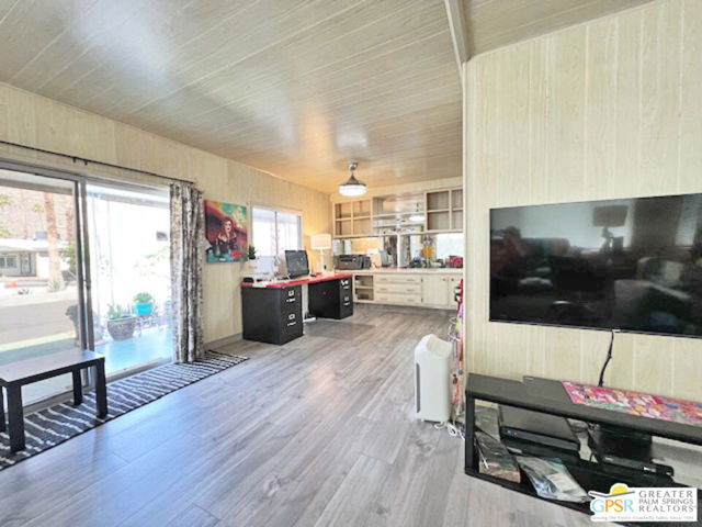 272 Araby Street, Palm Springs CA: https://media.crmls.org/mediaz/94f12297-822e-45e8-b199-fcd385629c99.jpg