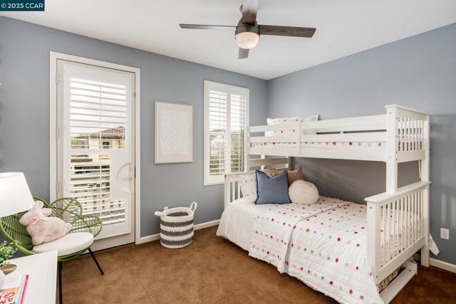 5617 Evolene St, Danville CA: https://media.crmls.org/mediaz/94f25608-0828-4635-b8f9-953378d70d92.jpg