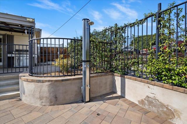 1131 Mary St, El Cajon CA: https://media.crmls.org/mediaz/94f2a807-52a1-4779-bdb1-42f65bb22657.jpg