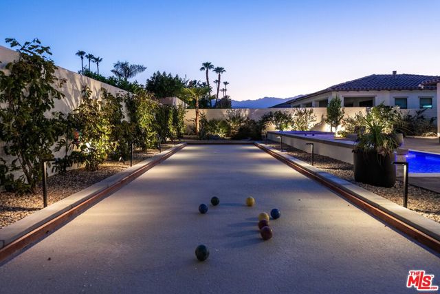 75403 Mansfield Drive, Indian Wells CA: https://media.crmls.org/mediaz/94f30bb1-b008-471c-b5fa-e85847601f6e.jpg