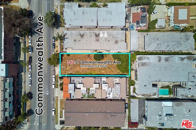 362 S Commonwealth Avenue, Los Angeles CA: https://media.crmls.org/mediaz/94f6236f-a205-4270-9dd6-40c3ff9417c8.jpg