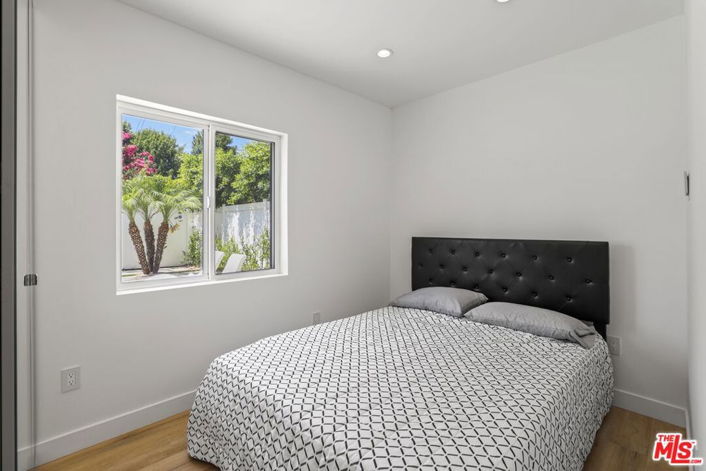 5517 Sunnyslope AvenueSherman Oaks img 11