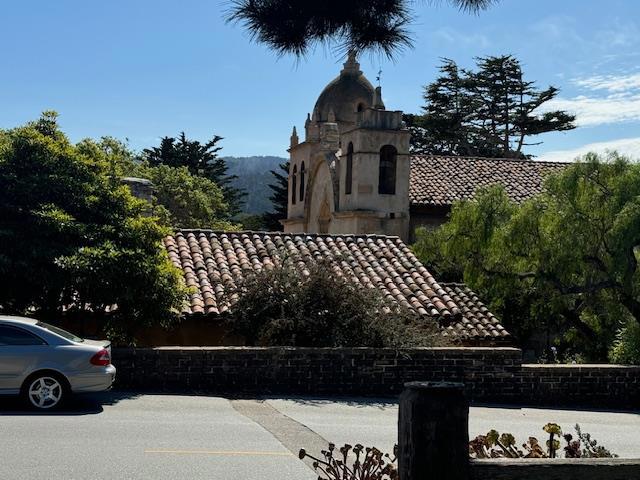 3029 Lasuen Drive, Carmel CA: https://media.crmls.org/mediaz/94f89dfc-bf46-493a-8d40-33305a75c099.jpg