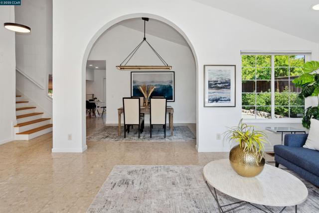 4397 N Water Oak Ct., Concord CA: https://media.crmls.org/mediaz/94fa705c-afa3-44ab-9436-12edd723f385.jpg