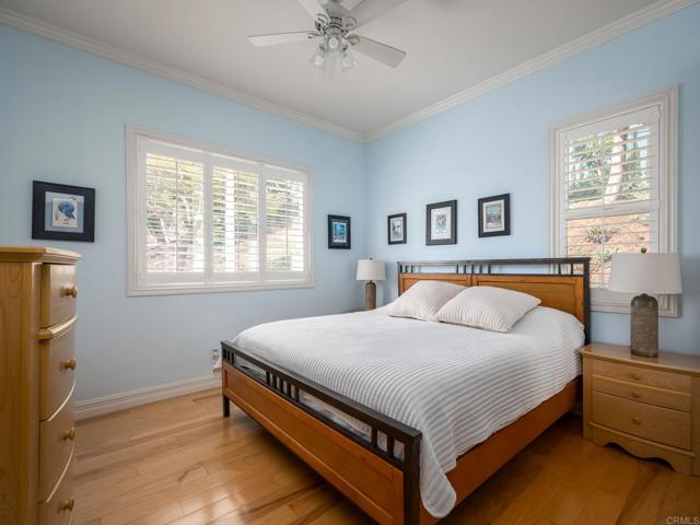 30419 Canyon Estates Road, Vista CA: https://media.crmls.org/mediaz/94faac27-cc98-4574-959c-2d338061f39e.jpg