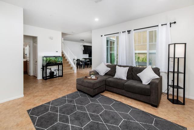 357 Borden Rd, San Marcos CA: https://media.crmls.org/mediaz/94fb1db2-5298-4b65-add9-7a97bccdb08c.jpg
