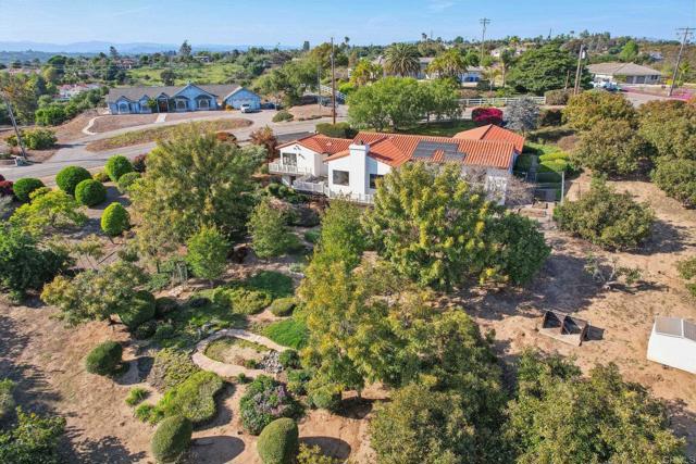 3612 Palomar Drive, Fallbrook, California 92028, 3 Bedrooms Bedrooms, ,2 BathroomsBathrooms,Residential,For Sale,3612 Palomar Drive,CRNDP2503953