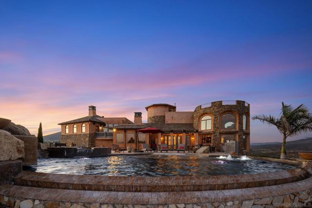 12144 Proctor Valley Road, Chula Vista CA: https://media.crmls.org/mediaz/94fc3433-e1aa-457c-b46c-d76b4a793792.jpg