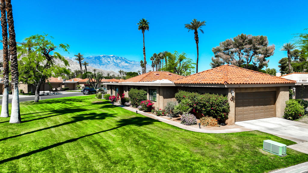 89 La Ronda Drive