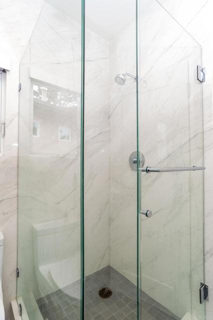 Detail Gallery Image 32 of 41 For 621 San Elijo St, San Diego,  CA 92106 - 4 Beds | 5/2 Baths