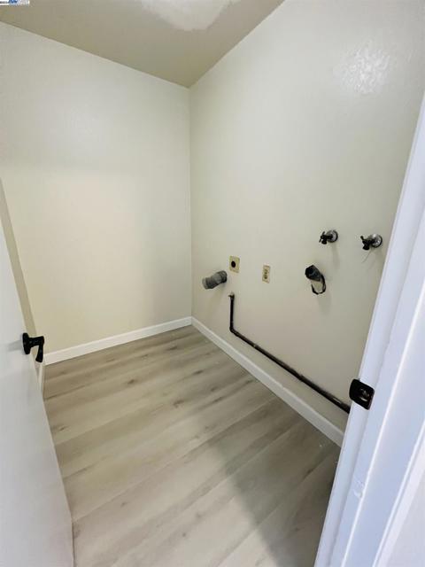 Image 16 of 21 For 2655 63rd Ave