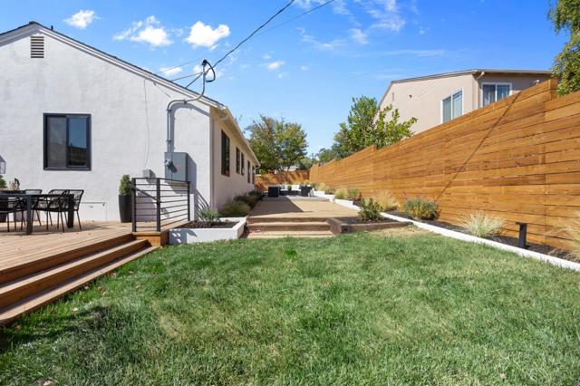 758 Sequoia Avenue, San Mateo CA: https://media.crmls.org/mediaz/94ffb1cd-7647-4fce-b97a-975a44225faa.jpg