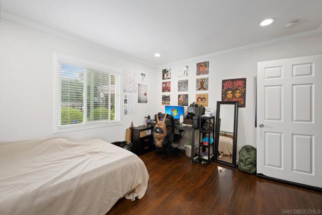 346 El Monte Rd, El Cajon CA: https://media.crmls.org/mediaz/94ffcccf-57dd-4edd-81c9-704cba80dfa2.jpg
