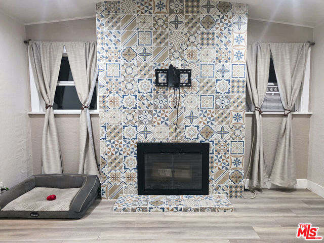 1111 N Spring Avenue, Compton CA: https://media.crmls.org/mediaz/94fff715-a8cb-4a92-88fc-c62af93e1d26.jpg