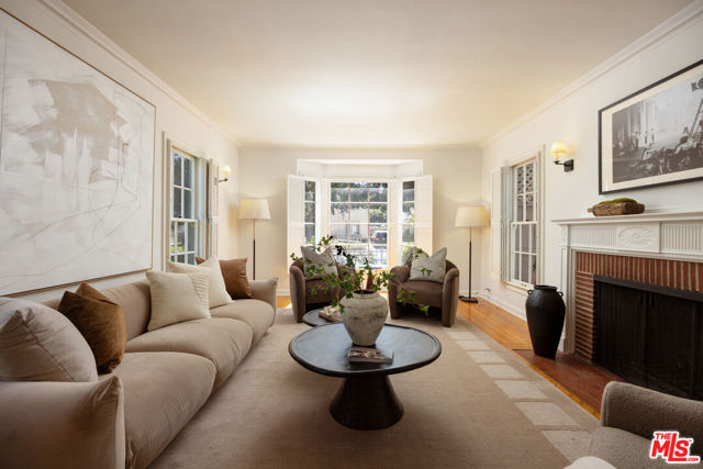 2222 Camden Avenue photo 4