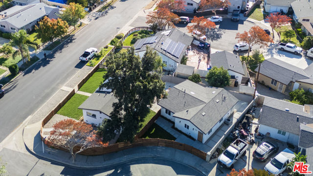 14365 Berg Street, Sylmar CA: https://media.crmls.org/mediaz/9502004d-25c4-484c-b238-6cfed9e49c21.jpg