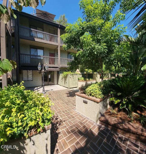 Detail Gallery Image 7 of 50 For 330 E Cordova St #377,  Pasadena,  CA 91101 - 2 Beds | 2/1 Baths