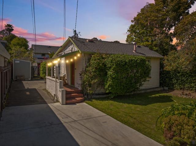 399 13th Avenue, Santa Cruz CA: https://media.crmls.org/mediaz/95039ff9-2d33-4008-929f-e817c8602d3a.jpg