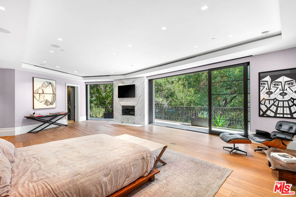3160 Coldwater Canyon AvenueStudio City img 25