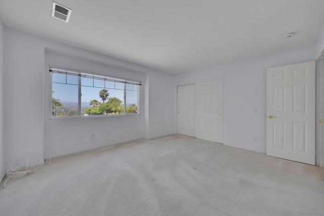 1288 Sunrise Way, Escondido CA: https://media.crmls.org/mediaz/9504e484-54b4-4e6e-abe2-135122789da8.jpg